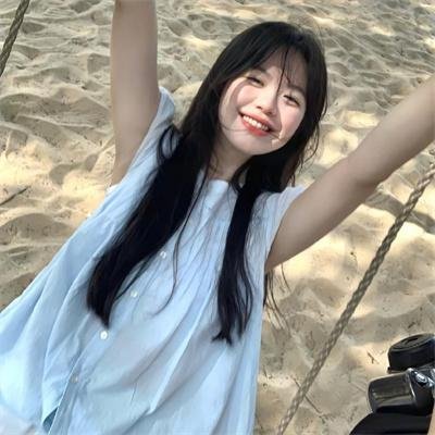 缺席者 海报