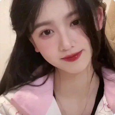 王牌播音员 海报